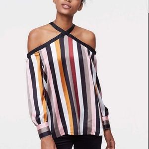 💥SOLD💥LOFT off shoulder Top